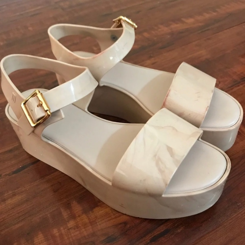 Melissa Mar vegan flat form